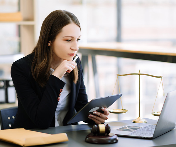 Formation en Droit (c)Adobe Stock
